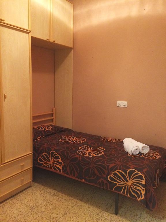 Hostal La Marina Platja d'Aro Esterno foto