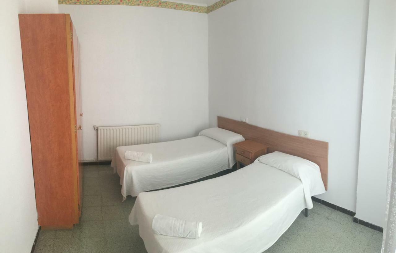 Hostal La Marina Platja d'Aro Esterno foto